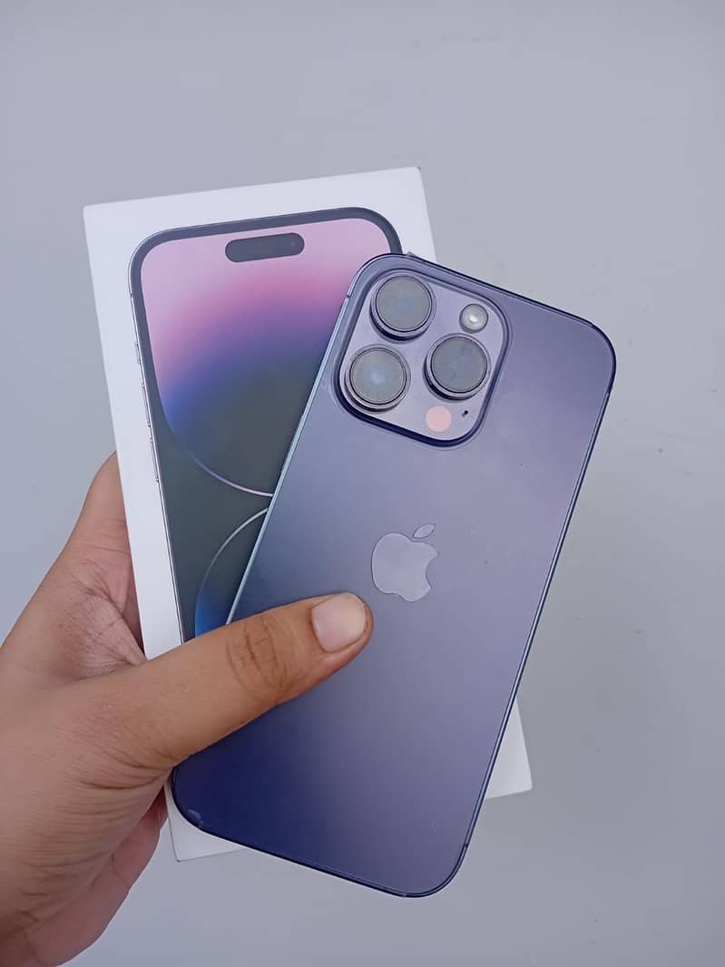 Apple iPhone 14 Pro 1