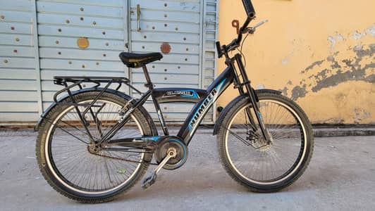 Humber Classic Heavy Duty Bicycle 26-inch | Front Disc Brake & Carrier