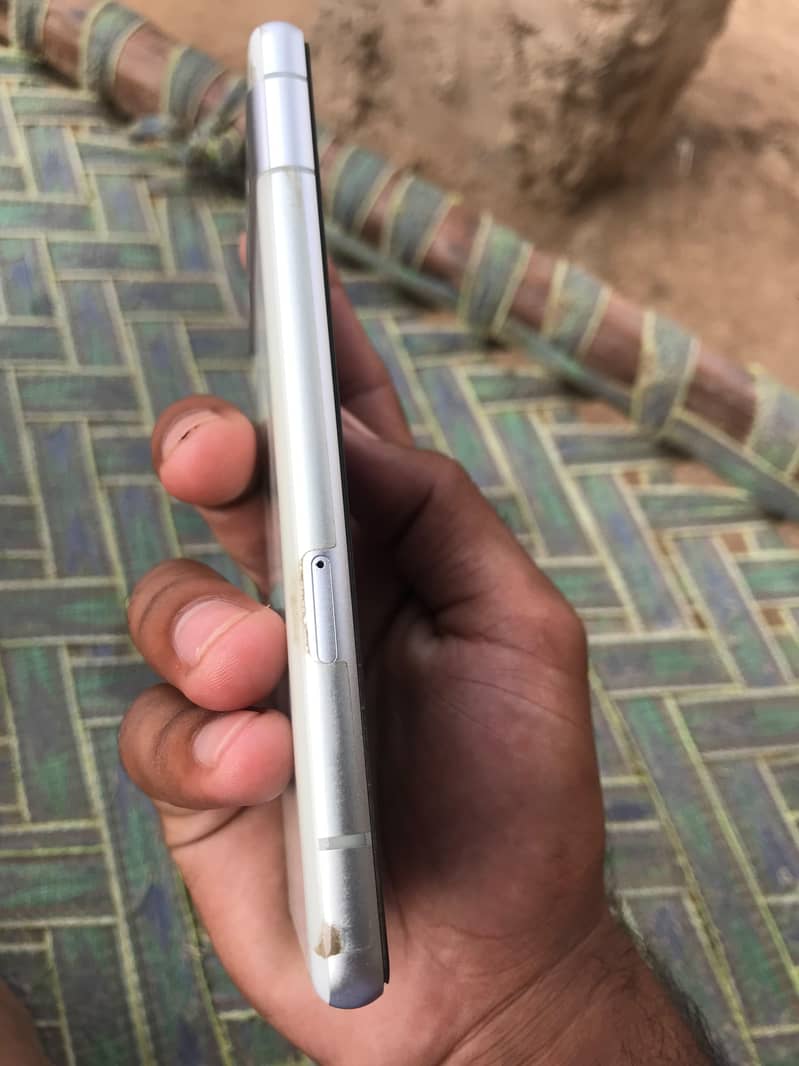 Google Pixel 7a 1