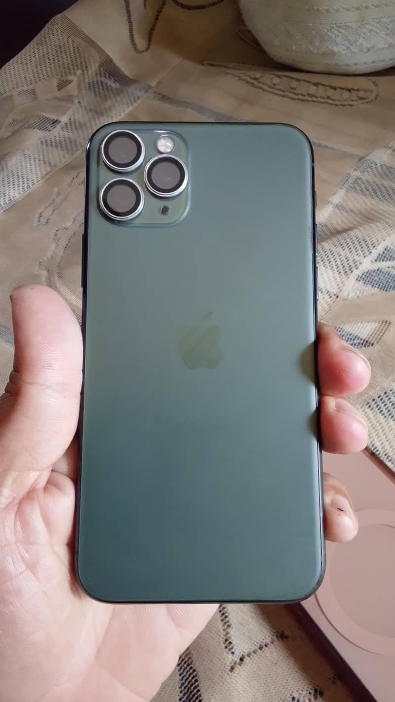 Apple iPhone 11 Pro 2