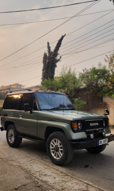 Toyota Land Cruiser 1987
