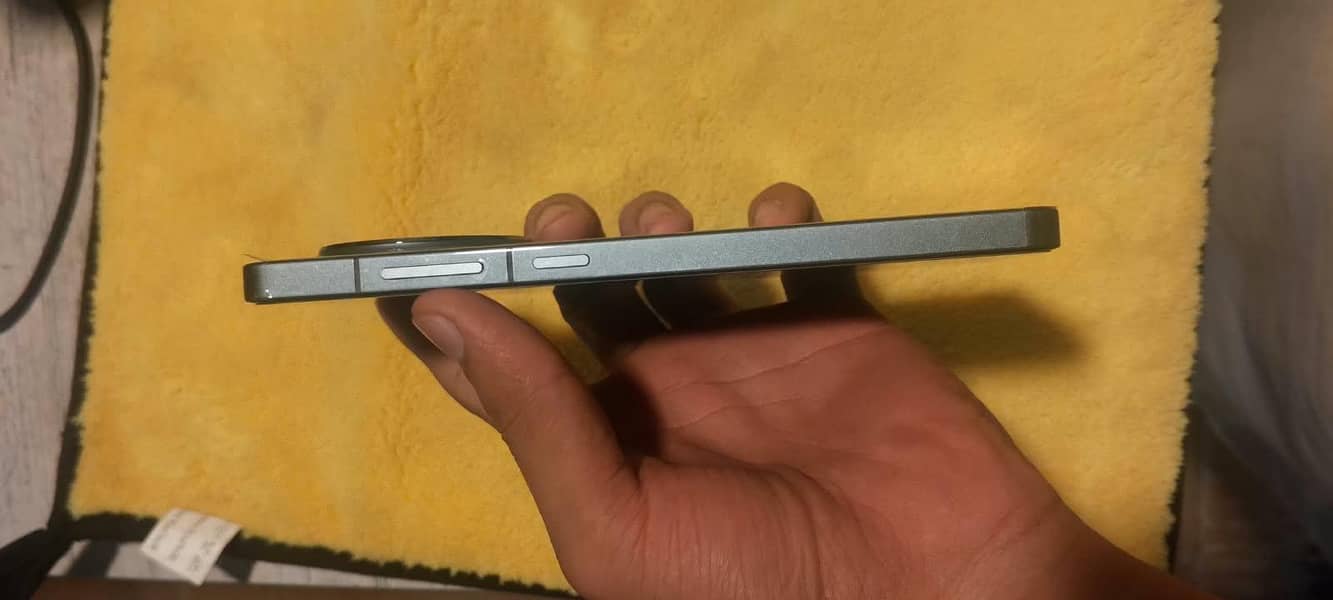 One Plus 13R 4