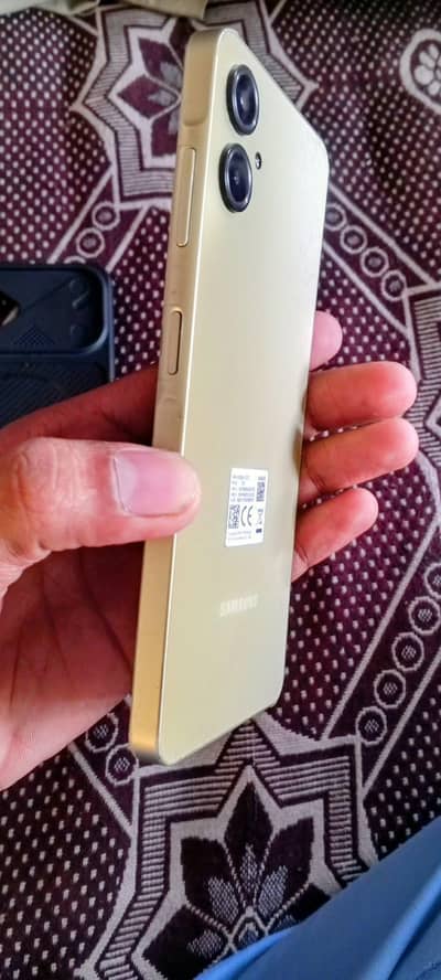 Samsung Mobile A06