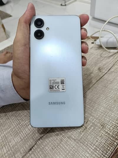 Samsung Mobile A06