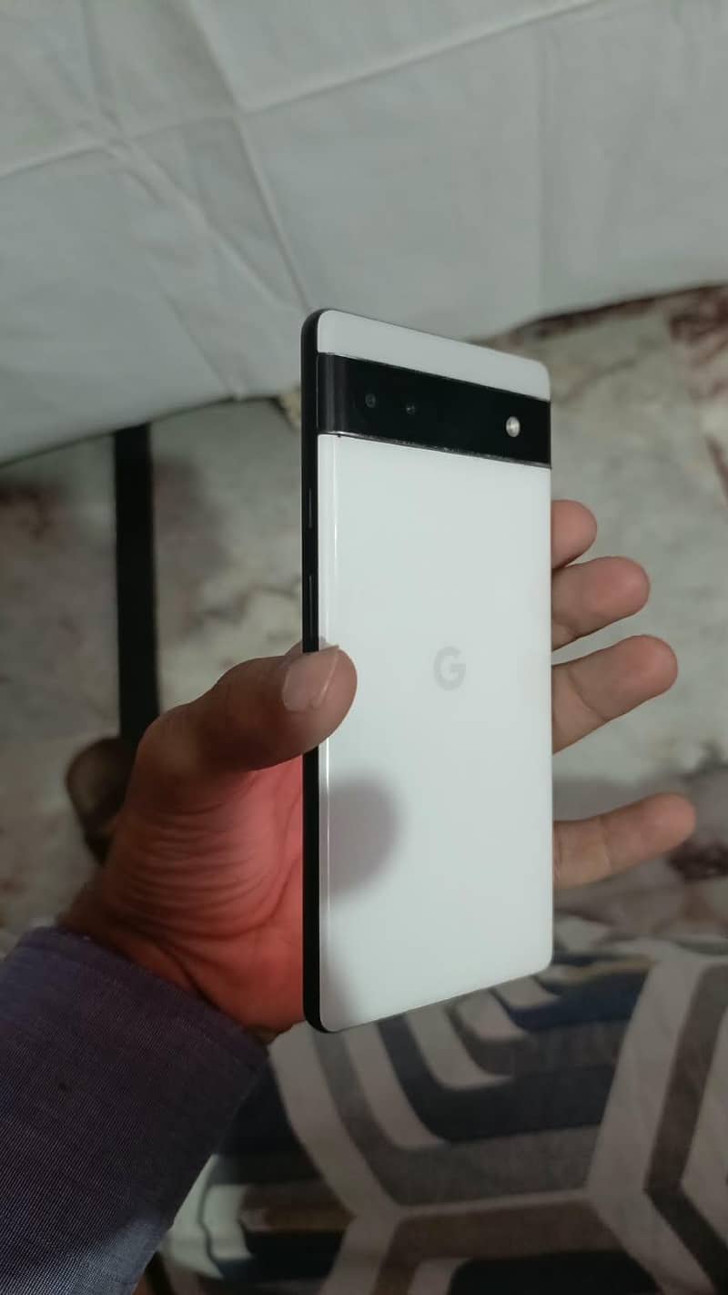 Google Pixel 6a 3