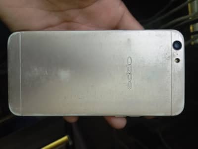 OPPO A57