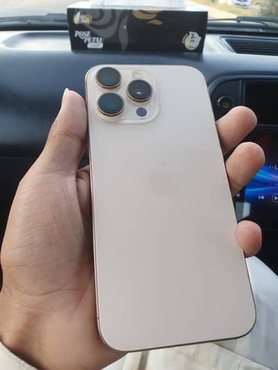 iPhone 16 Pro Max  read add