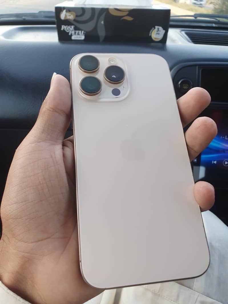 iPhone 16 Pro Max  read add 0
