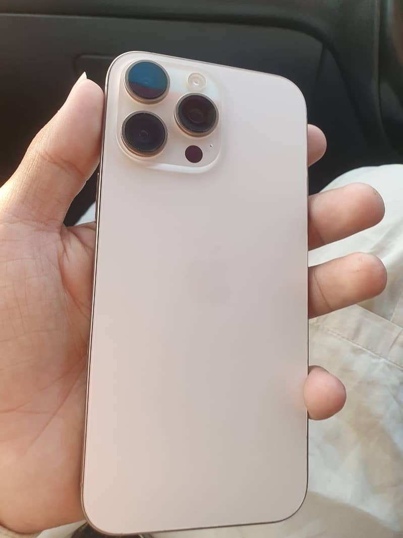 iPhone 16 Pro Max  read add 5