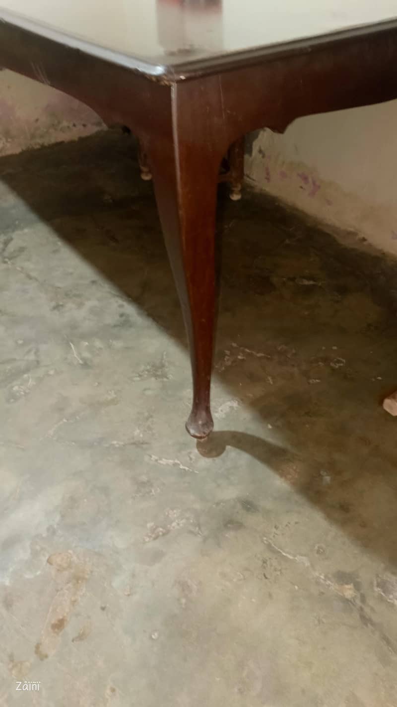 Dining table 4