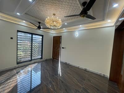 Get Your Hands On Prime Location House In Lahore Best Area