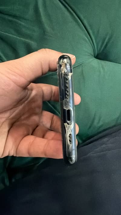 Apple iPhone 11 Pro