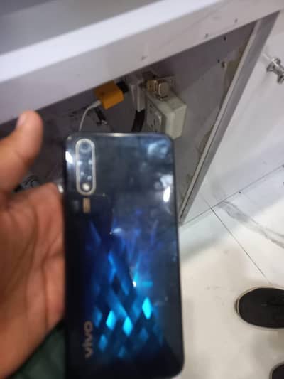 Vivo S1