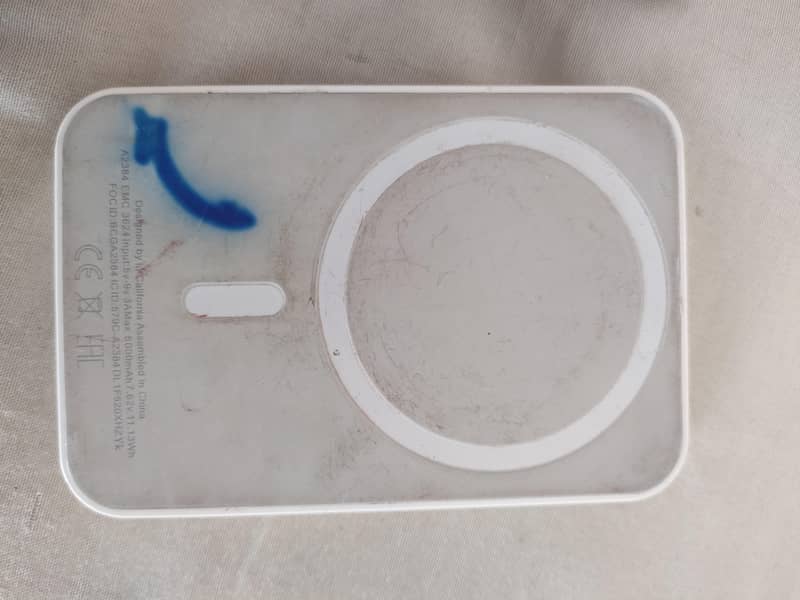 Apple Wireless Charger 0