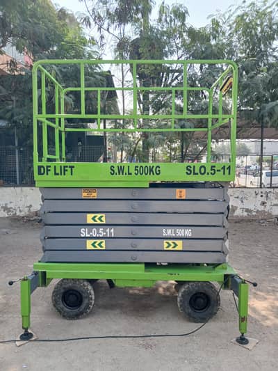 42 Ft Scissor Lift On Rent | Daily & Monthly Basis in all Pakistan