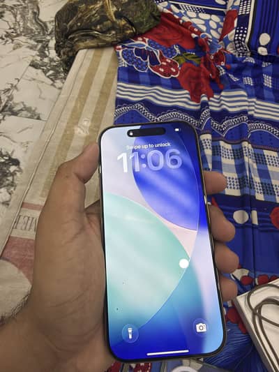 Apple iPhone 16 Pro