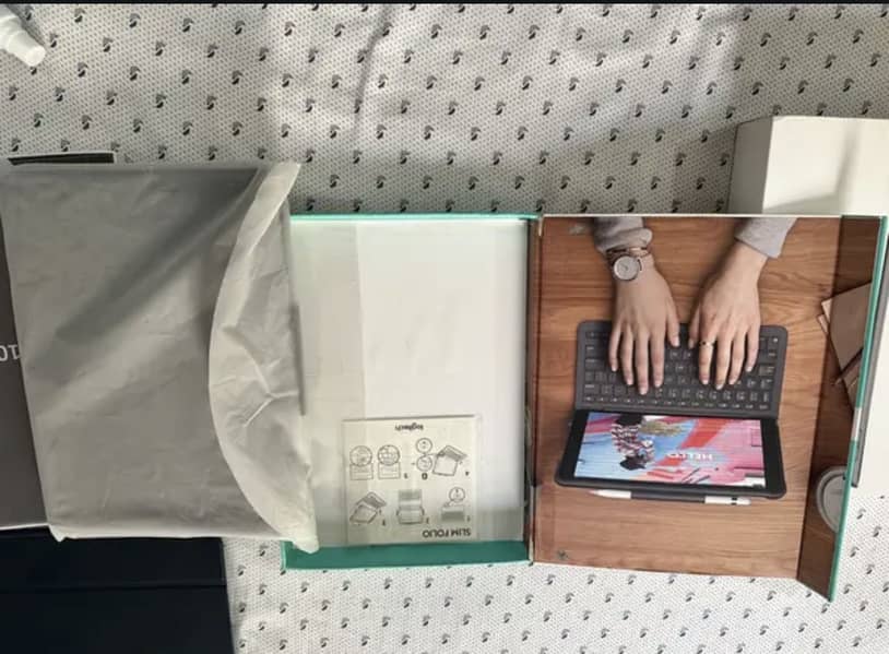 Ipad 9th generation 64gb Complete box 1