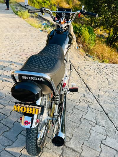 Honda 125 26 model in good condition