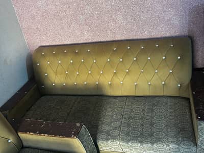 2 single sofas and 1 3 person sitter