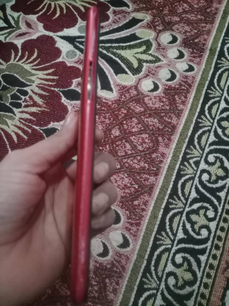 OPPO A83 4