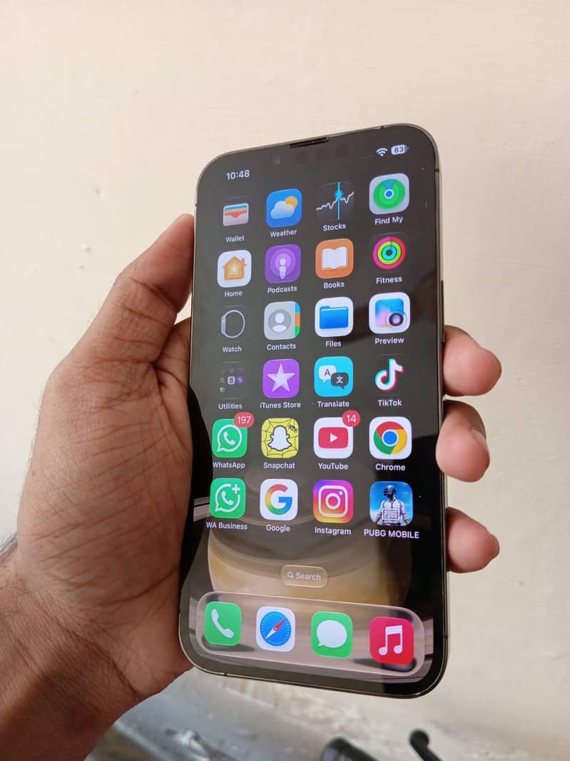 Apple iPhone 13 Pro 2