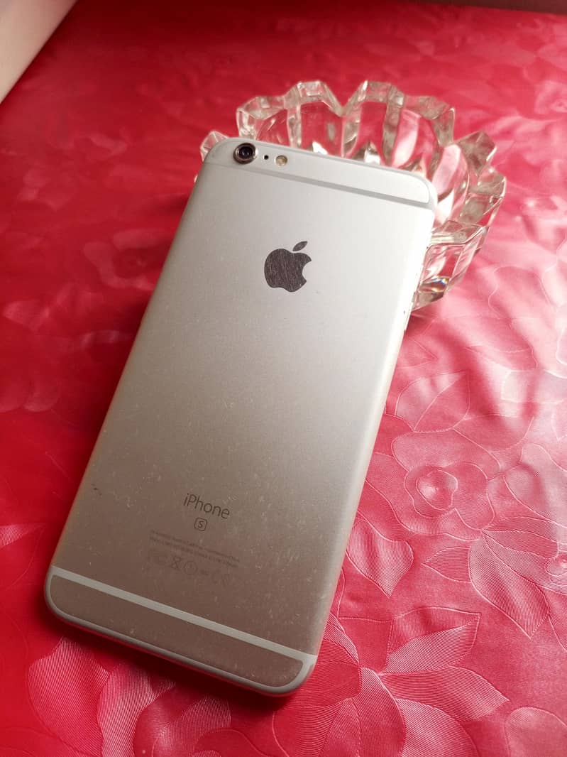 Apple iPhone 6S Plus 8
