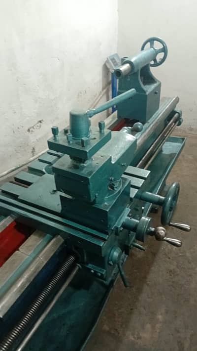 Heavy Duty Lathe Machine 8 Feet 4 Inch | 14 Inch Chuck | Lahore