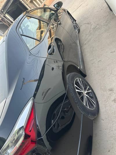 Toyota Corolla Altis 2021