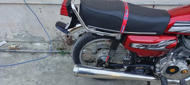 Honda 125 complete documents 03435852811