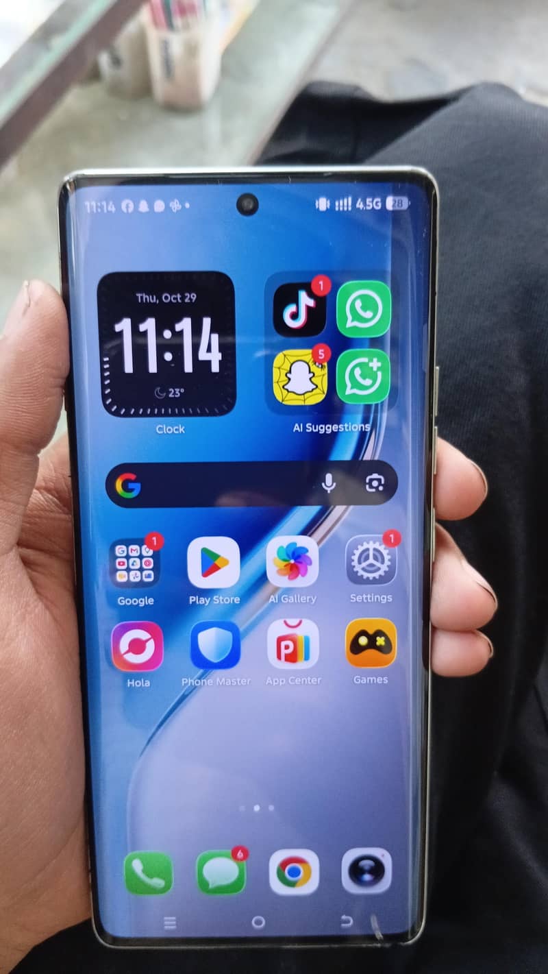 Tecno Camon 40 Pro / 8GB RAM / 256GB Storage / PTA Approved 4