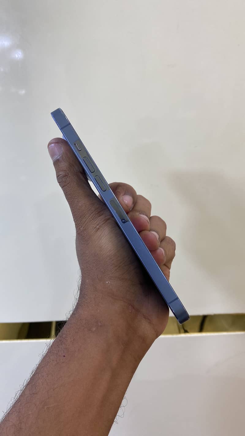 Apple iPhone 13 Pro Max 3