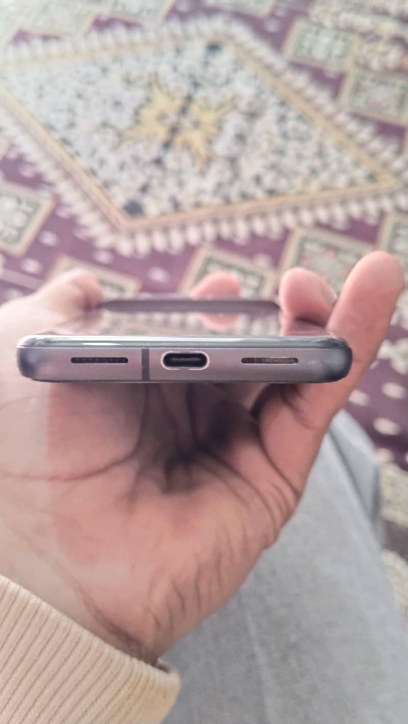 Google Pixel 8 1