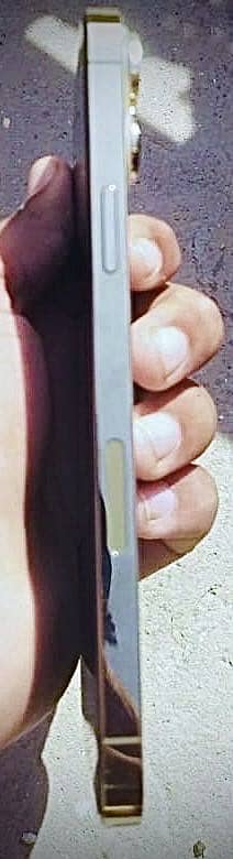 Apple iPhone 13 Pro Max 2