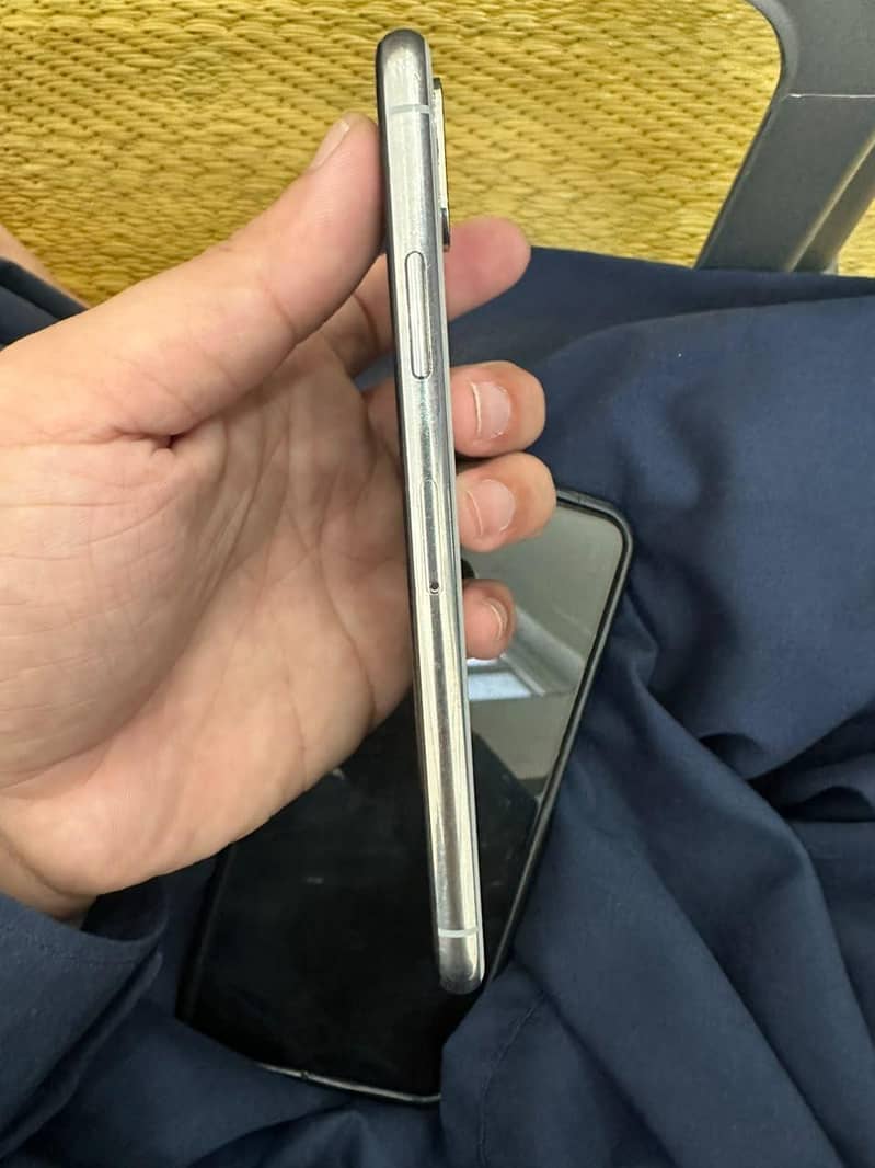 Apple iPhone X 1