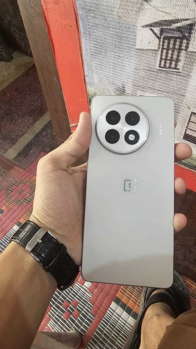 One Plus 13R 1