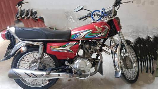 Honda 125 ,23 model for sale , original parts