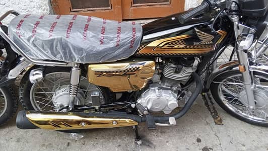 Honda 125 gold edition