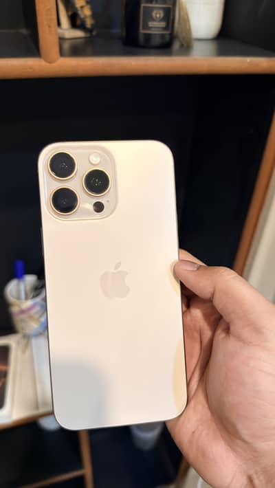 iPhone 16 Pro Max – 256GB | PTA Approved