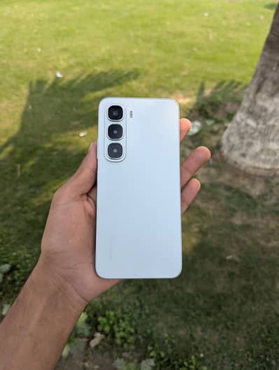 Infinix Hot 60i