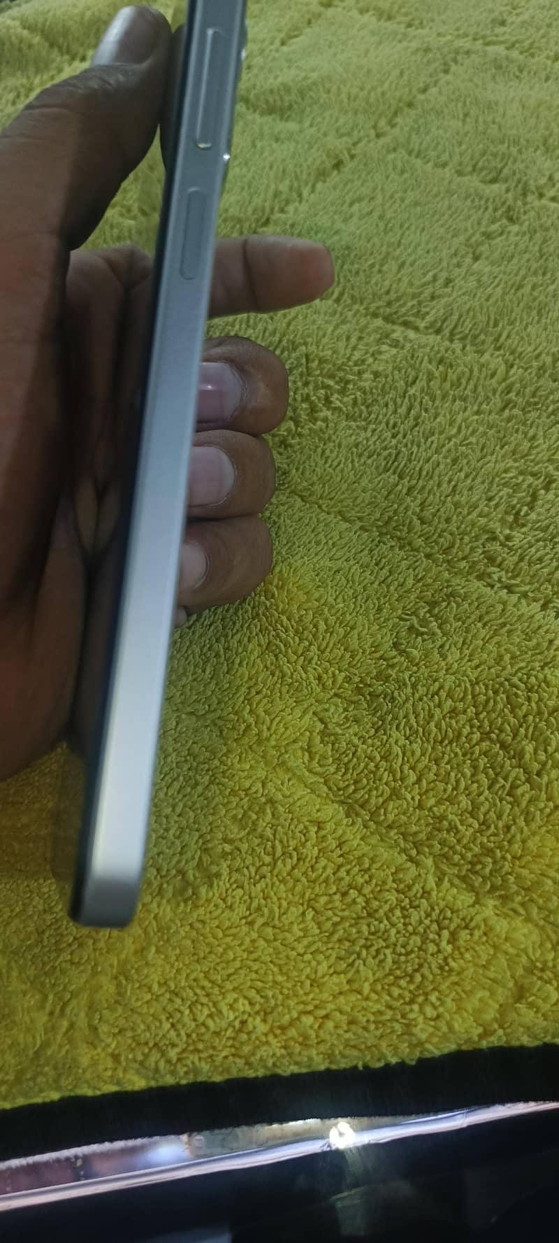 Realme C71 1
