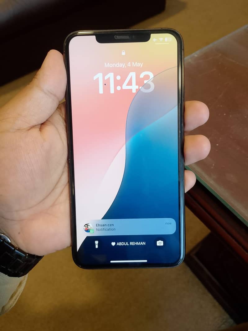 Apple iPhone 11 Pro Max 1