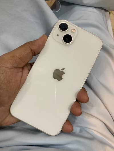 Apple iPhone 13