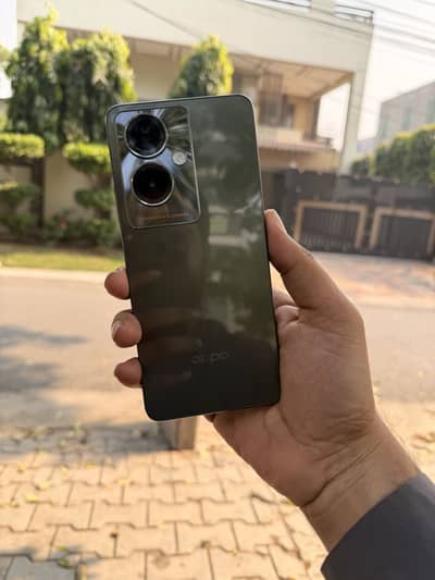 OPPO A79.5G. 8GB. 256Gb