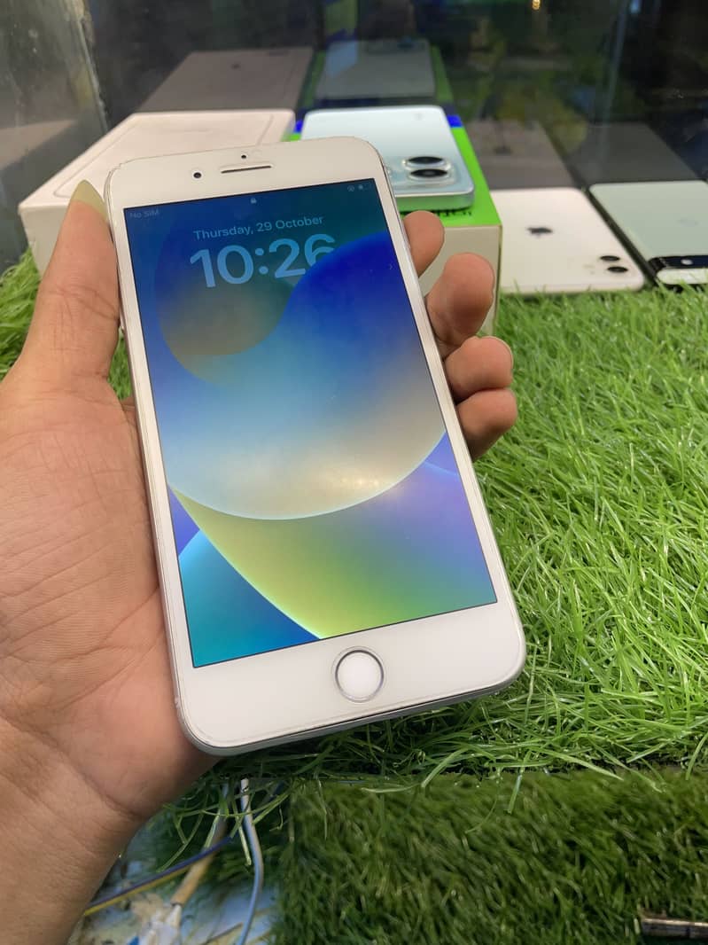 Apple iPhone 8 Plus 7