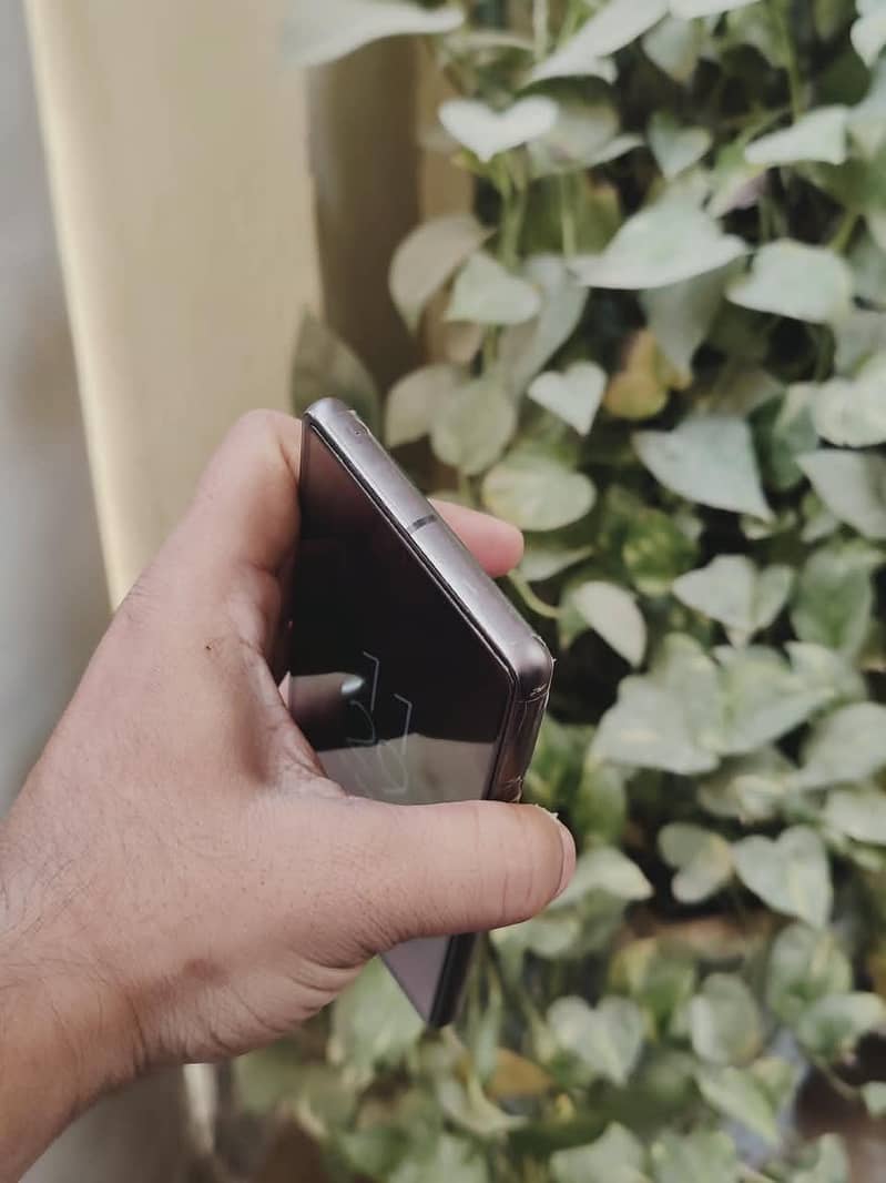 Google Pixel 7 5