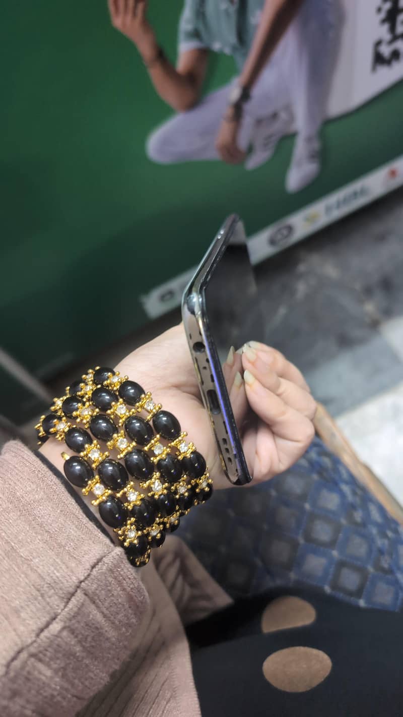 OPPO Reno 2f 3