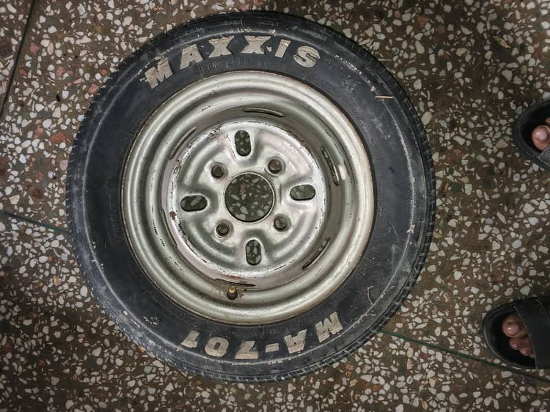 Tyre Rim set 1