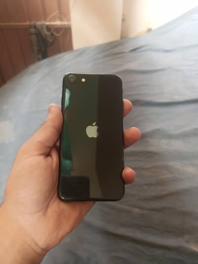 Apple iPhone SE