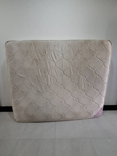 Spring mattress king size