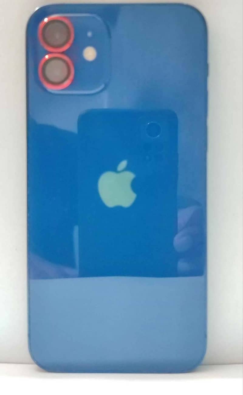 Apple iPhone 12 4